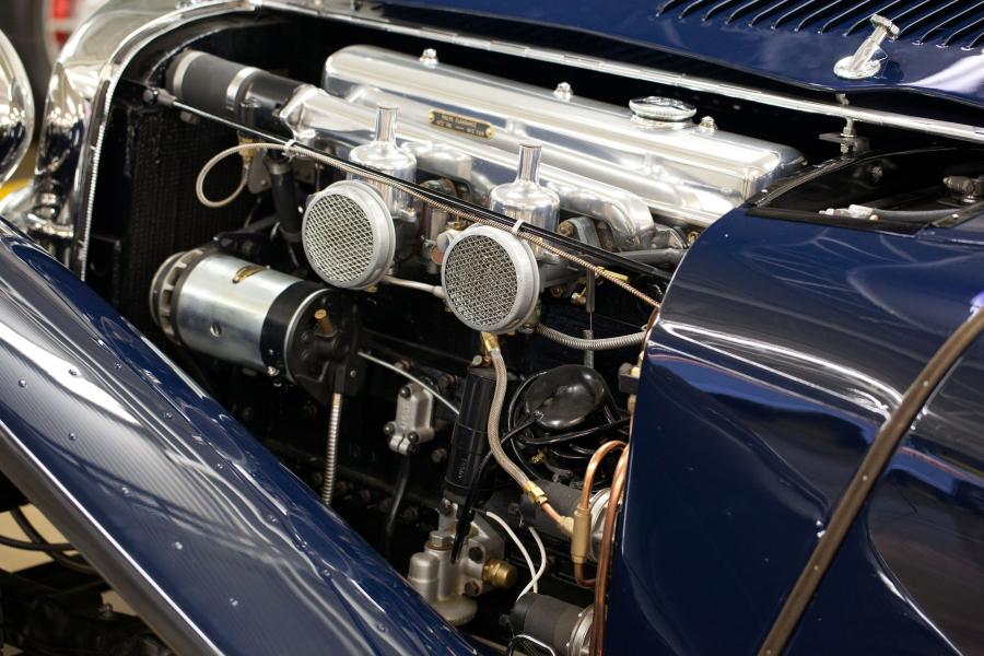  Jaguar SS100 3&frac12;-Litre Roadster 1938 года  (фото 28 из 53)